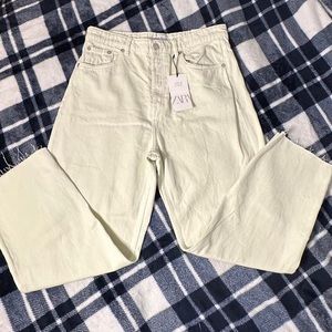 NWT ZARA DENIM LIGHT GREEN JEANS HIGH RISE ANKLE LENGTH